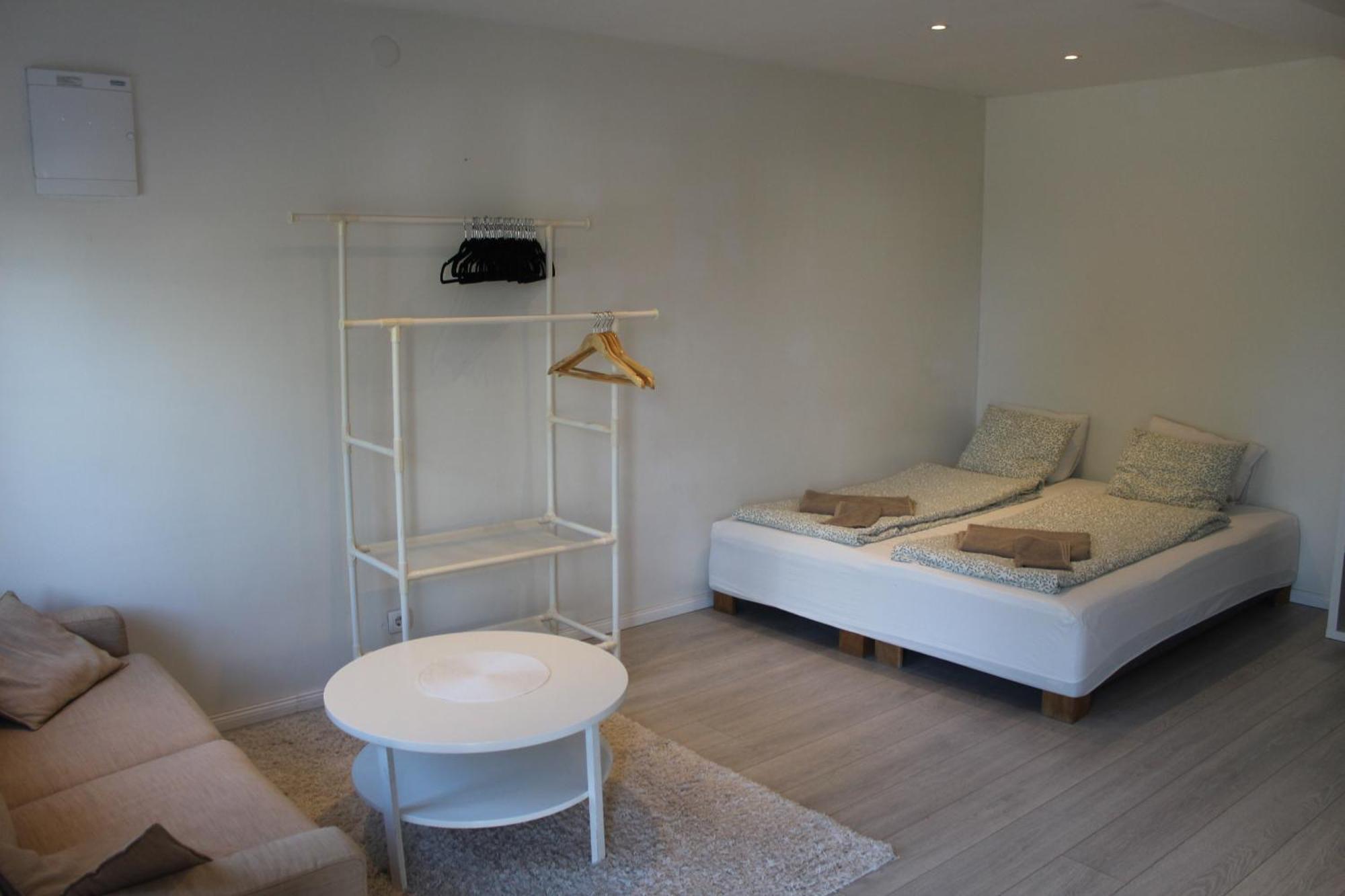 Cozy City Stay Steps From The Beach & Transit Abbekås المظهر الخارجي الصورة